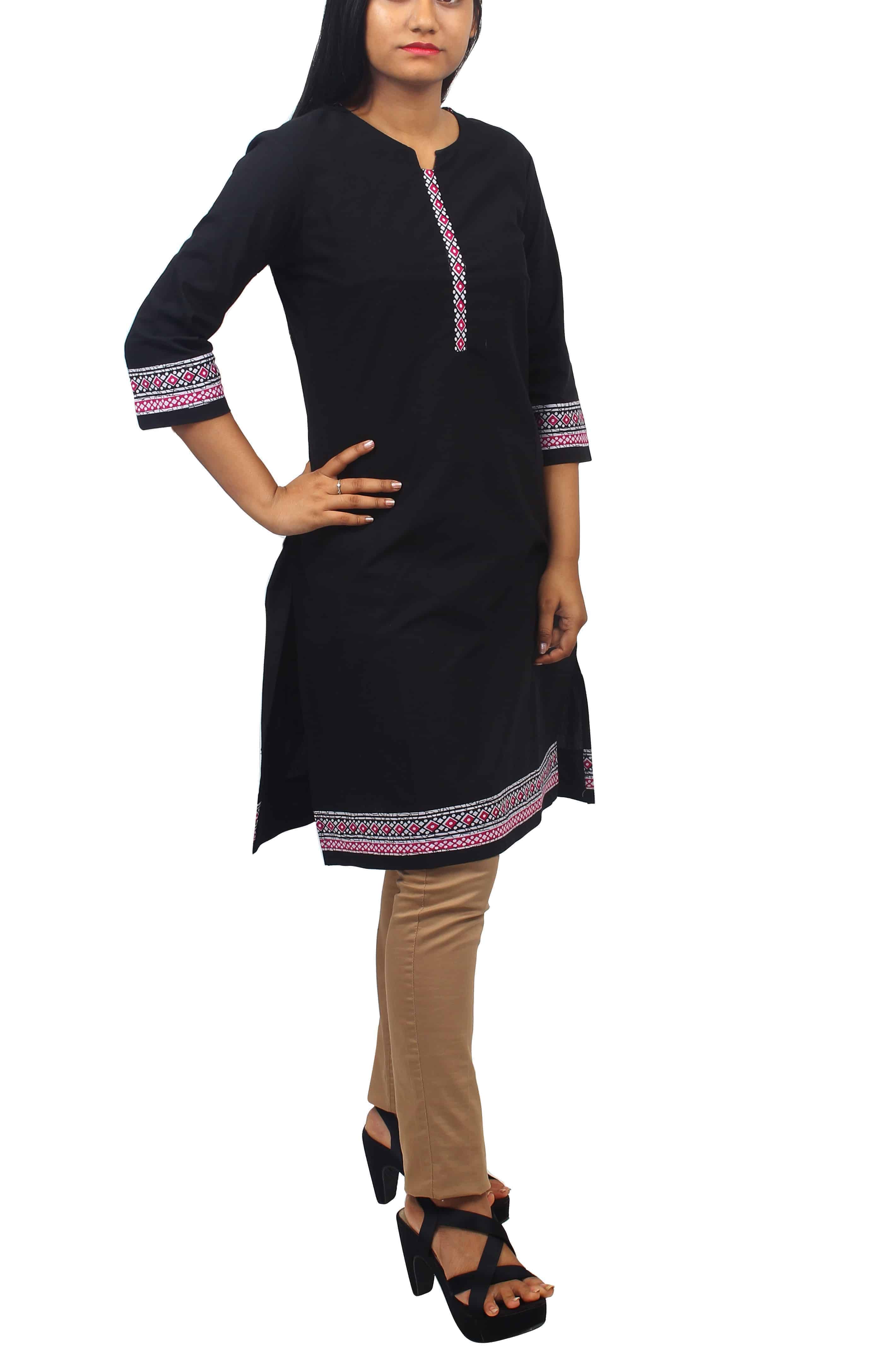 Black Cotton kurti with Pink & White Geometric Color Printed Fabric Details-ROK066