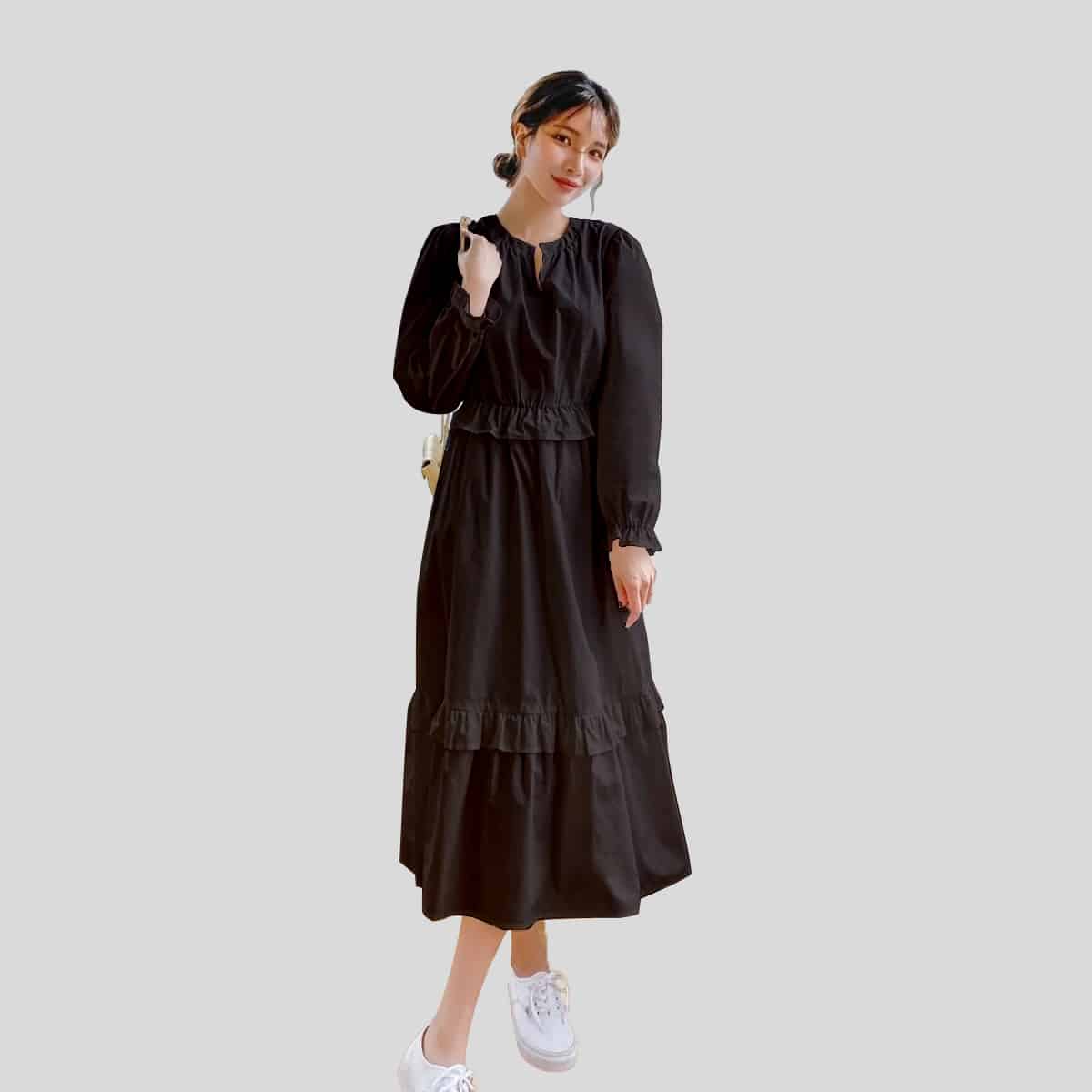 Black Notched Neck Flounce Sleeve Ruffle Hem-RCK014