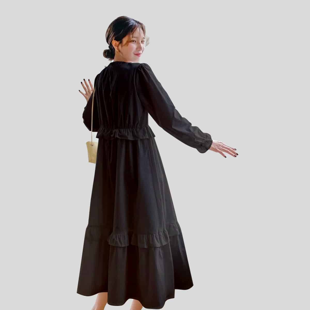 Black Notched Neck Flounce Sleeve Ruffle Hem-RCK014